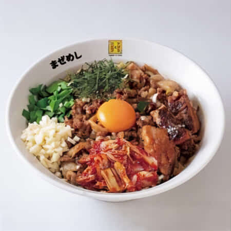キムチ入り背脂ニンニクスタミナまぜ丼｜習志野で丼や麺のテイクアウト・デリバリーならドンちゃん食堂