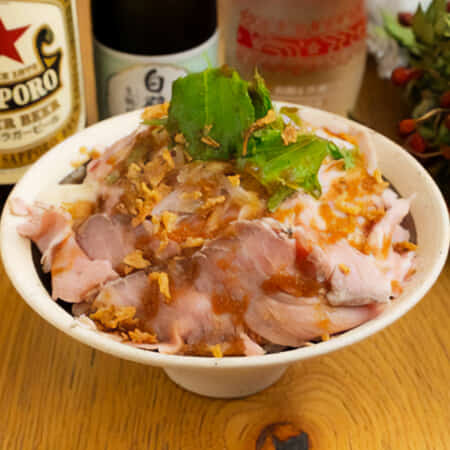 レアチャーシュー丼｜習志野で丼や麺のテイクアウト・デリバリーならドンちゃん食堂