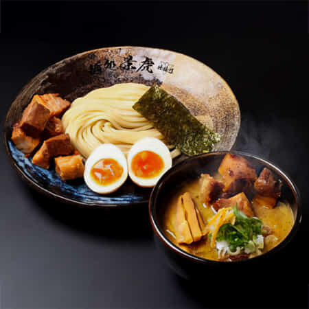 DX極み濃厚豚骨魚介つけ麺-(ゴロゴロチャーシュー、味玉付き)｜習志野で丼や麺のテイクアウト・デリバリーならドンちゃん食堂